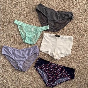 Victoria’s Secret Lg Panty Bundle